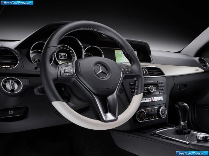 2012 Mercedes-Benz C-class Coupe - фотография 131 из 196