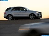 mercedes-benz_2012-m-class_1600x1200_091.jpg