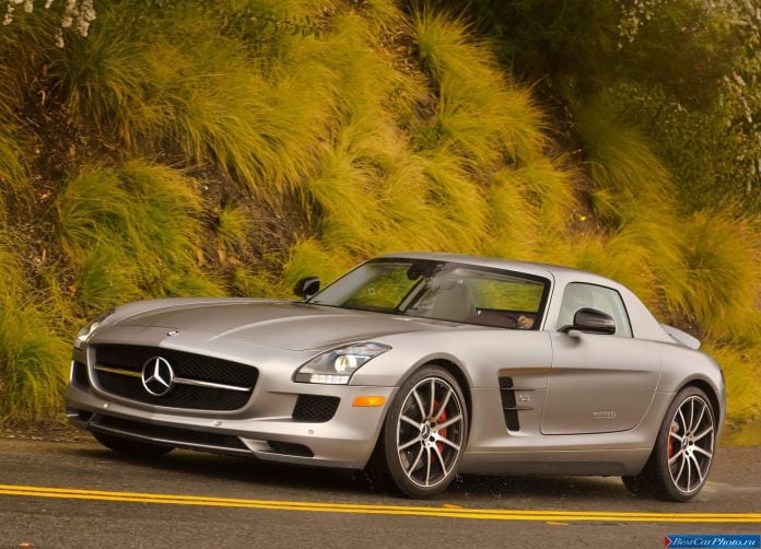 2013 Mercedes-Benz SLS AMG GT - фотография 18 из 163