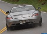 mercedes-benz_2013-sls_amg_gt_1600x1200_086.jpg