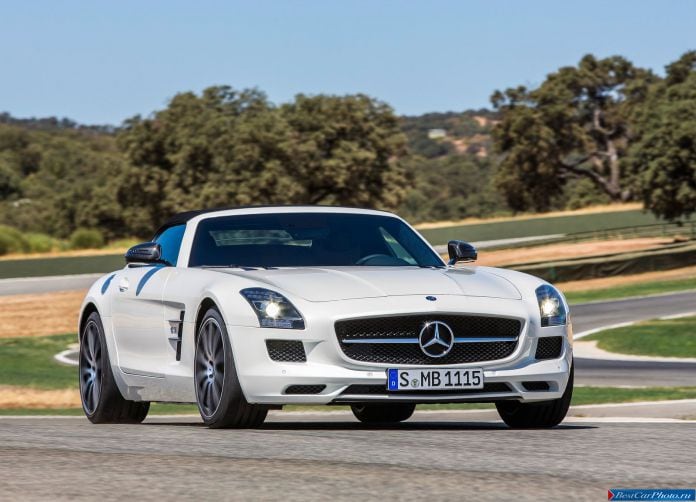 2013 Mercedes-Benz SLS AMG GT Roadster - фотография 5 из 156