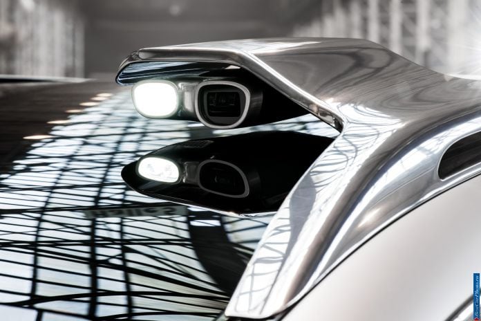 2013 Mercedes-Benz GLA-class Concept - фотография 33 из 42