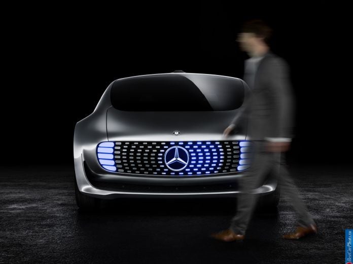 2015 Mercedes-Benz F 015 Luxury in Motion Concept - фотография 26 из 42