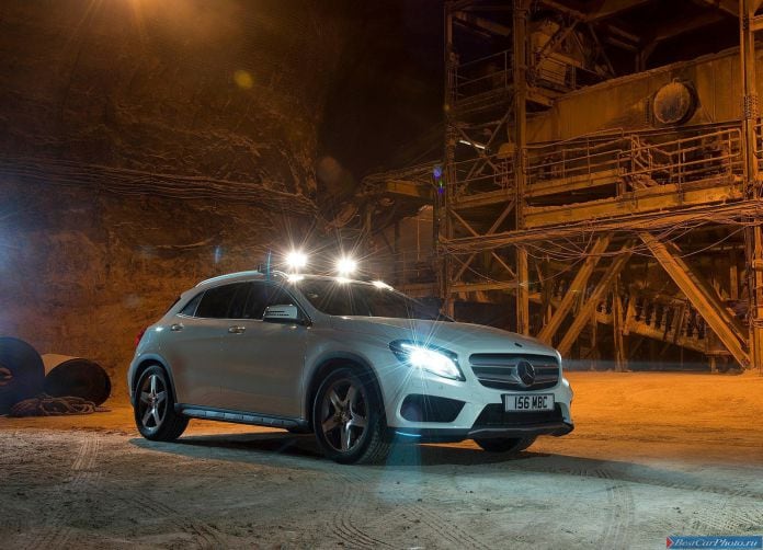 2015 Mercedes-Benz GLA UK Version - фотография 50 из 143