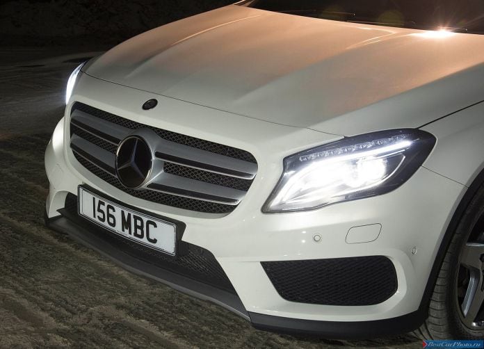 2015 Mercedes-Benz GLA UK Version - фотография 126 из 143