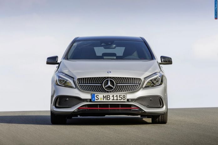 2016 Mercedes-Benz A-class - фотография 18 из 42