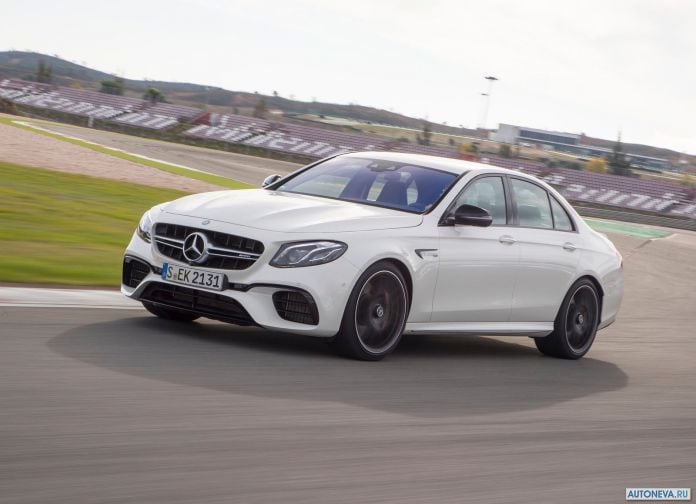 2017 Mercedes-Benz E63 AMG - фотография 63 из 230