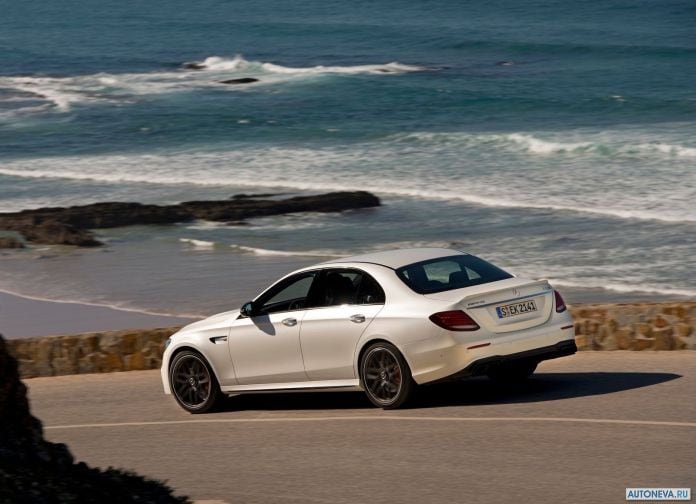 2017 Mercedes-Benz E63 AMG - фотография 115 из 230