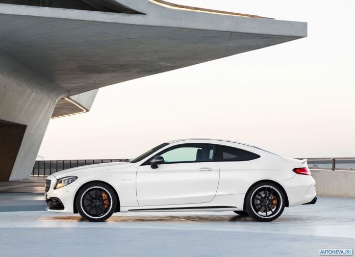 2019 Mercedes-Benz C63 S AMG Coupe - фотография 20 из 50