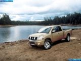 nissan_2004-titan_1600x1200_001.jpg