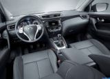 nissan_2014_qashqai_102.jpg