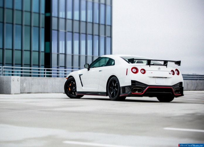 2015 Nissan GT-R Nismo - фотография 20 из 92