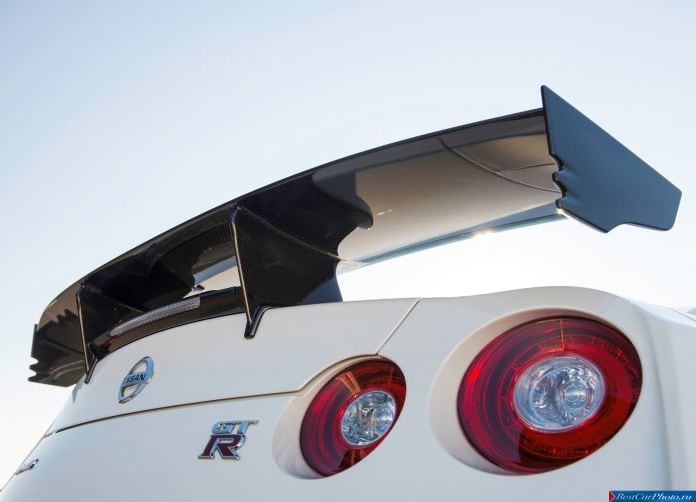 2015 Nissan GT-R Nismo - фотография 65 из 92