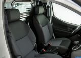 nissan_2015_e-nv200_042.jpg