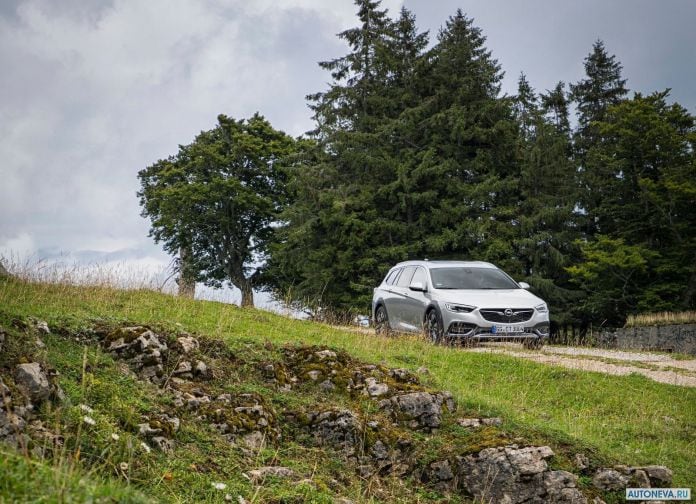 2018 Opel Insignia Country Tourer - фотография 36 из 125