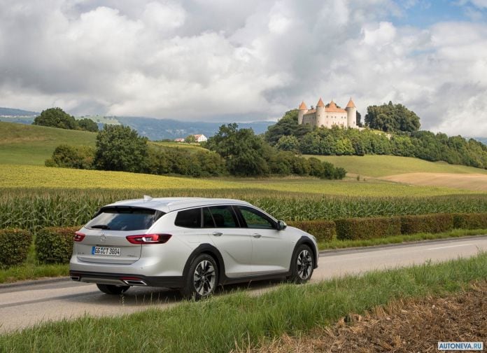 2018 Opel Insignia Country Tourer - фотография 70 из 125