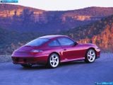 porsche_2004-911_carrera_4s_coupe_1600x1200_006.jpg