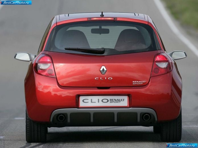 2006 Renault Clio Rs Concept - фотография 14 из 26