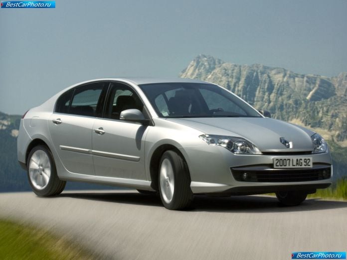 2008 Renault Laguna - фотография 8 из 59