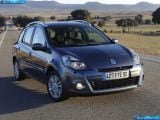 renault_2010-clio_estate_1600x1200_001.jpg