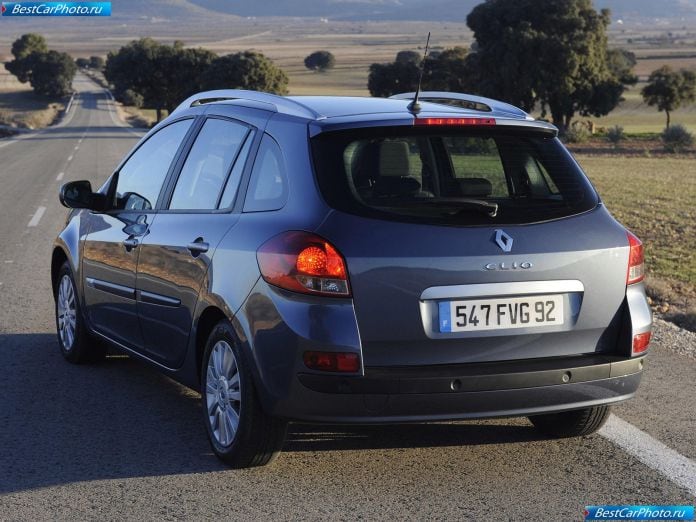 2010 Renault Clio Estate - фотография 5 из 14