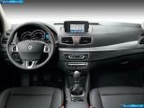 renault_2010-fluence_1600x1200_007.jpg