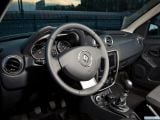 renault_2011_duster_suv_5_door_010.jpg