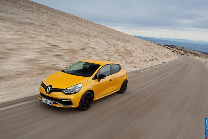 2013 Renault Clio RS 200 - фотография 19 из 49