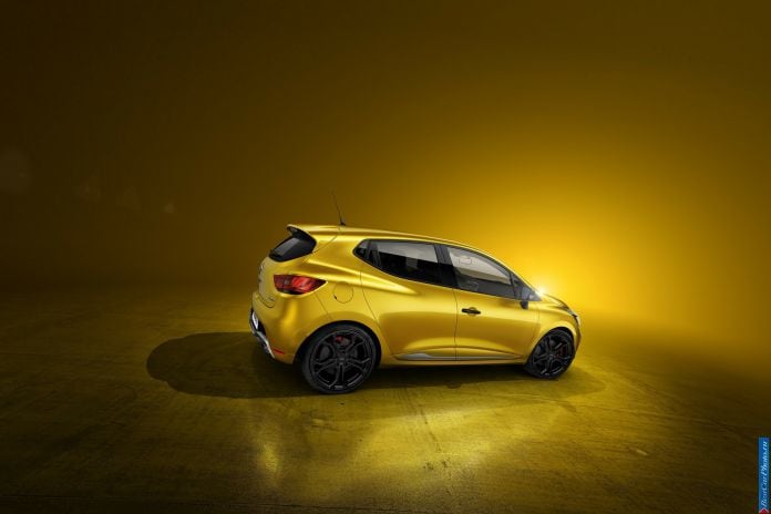 2013 Renault Clio RS 200 - фотография 25 из 49