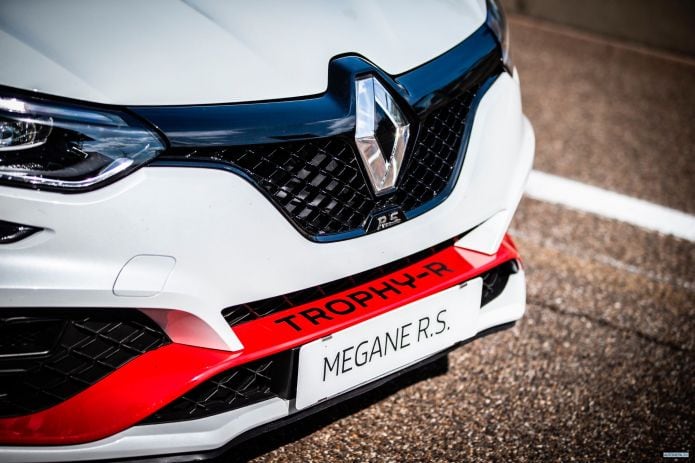 2020 Renault Megane RS Trophy R - фотография 27 из 27