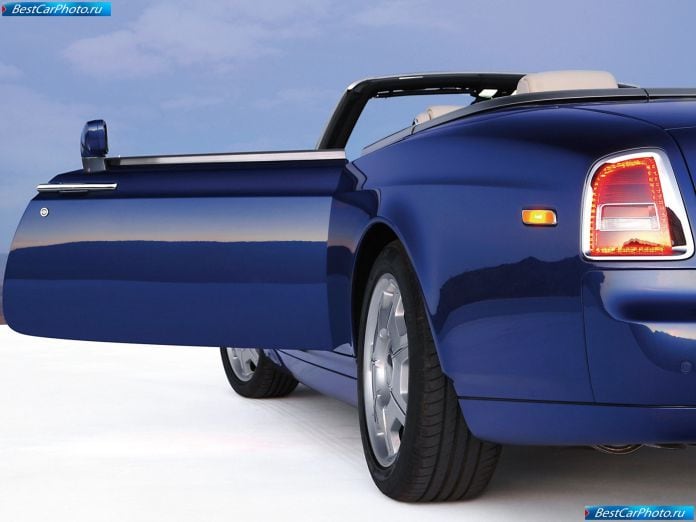 2008 Rolls-Royce Phantom Drophead Coupe - фотография 51 из 65