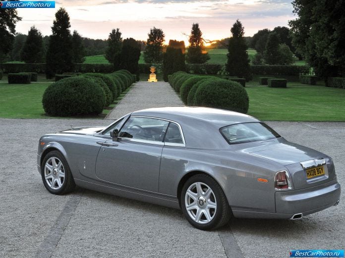 2009 Rolls-Royce Phantom Coupe - фотография 46 из 68