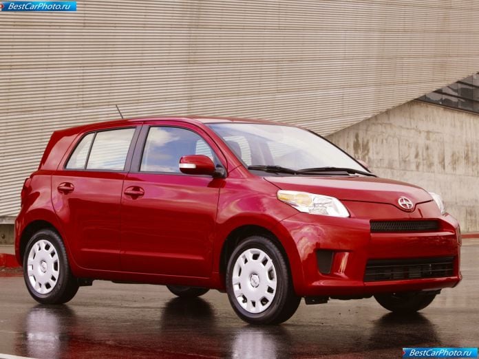 2008 Scion Xd - фотография 1 из 68