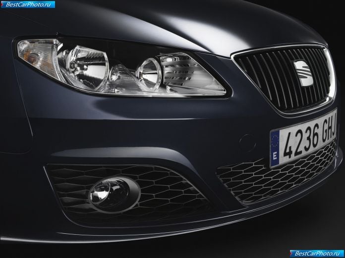 2009 Seat Exeo - фотография 149 из 206