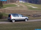 skoda_2007-roomster_scout_1600x1200_019.jpg