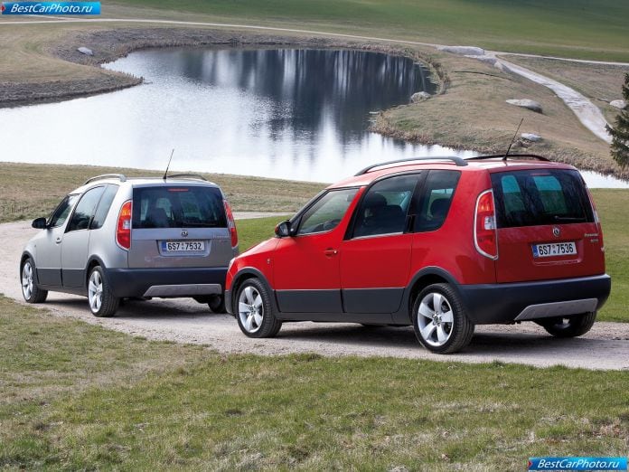 2007 Skoda Roomster Scout - фотография 22 из 23