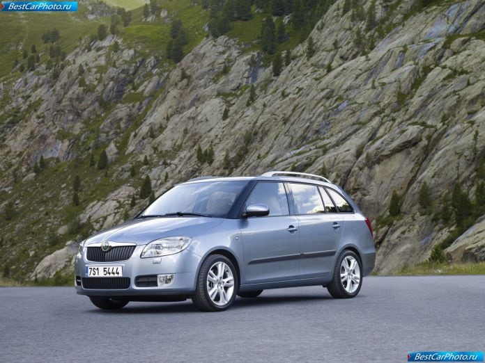 2008 Skoda Fabia Combi - фотография 24 из 140