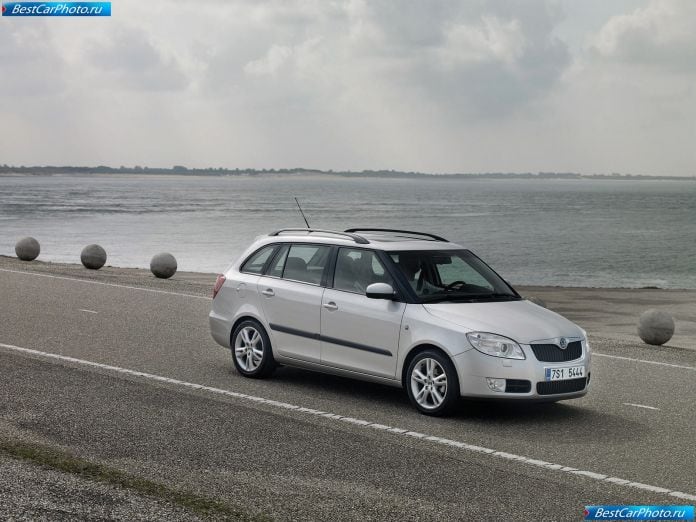 2008 Skoda Fabia Combi - фотография 36 из 140