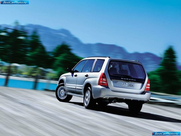 2004 Subaru Forester - фотография 8 из 13