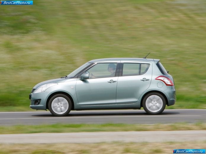 2011 Suzuki Swift - фотография 21 из 49