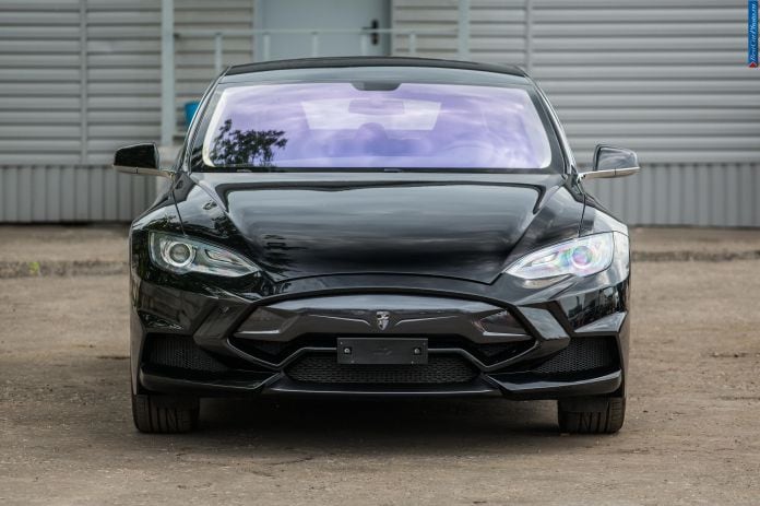 2015 Tesla Model S Elizabeta Larte-Design - фотография 44 из 58
