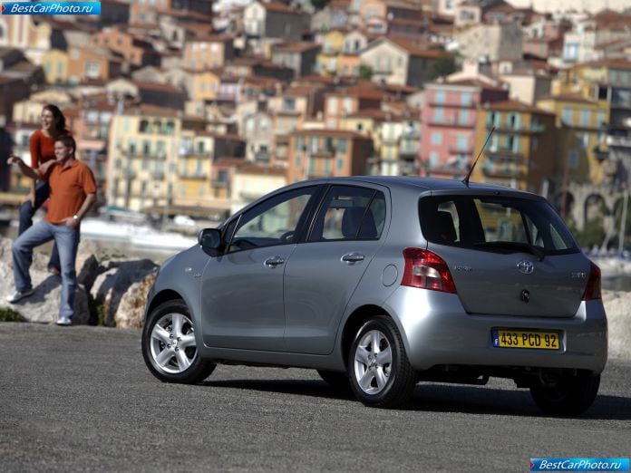 2006 Toyota Yaris - фотография 64 из 120