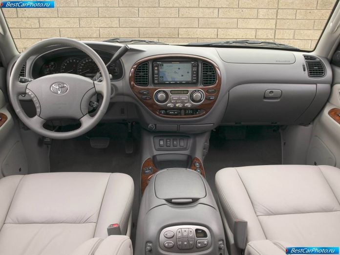 2008 Toyota Sequoia - фотография 48 из 82