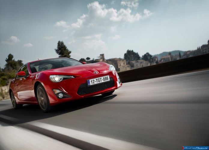 2013 Toyota GT 86 - фотография 19 из 104