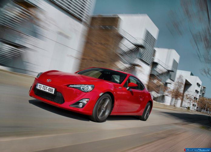 2013 Toyota GT 86 - фотография 20 из 104