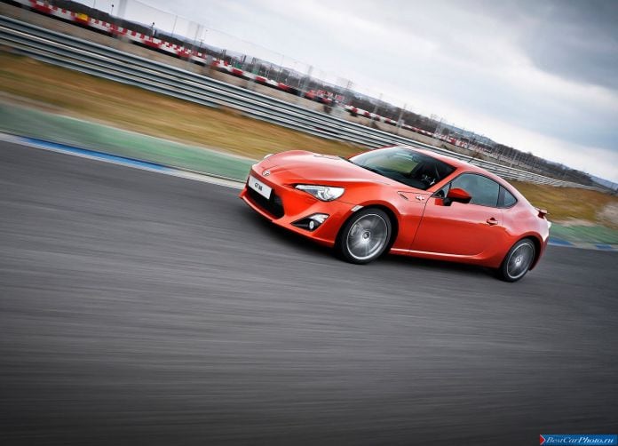 2013 Toyota GT 86 - фотография 25 из 104