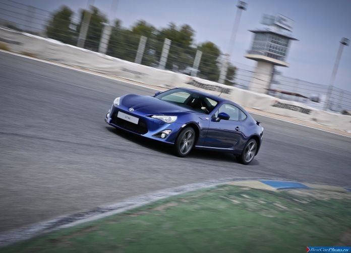 2013 Toyota GT 86 - фотография 29 из 104