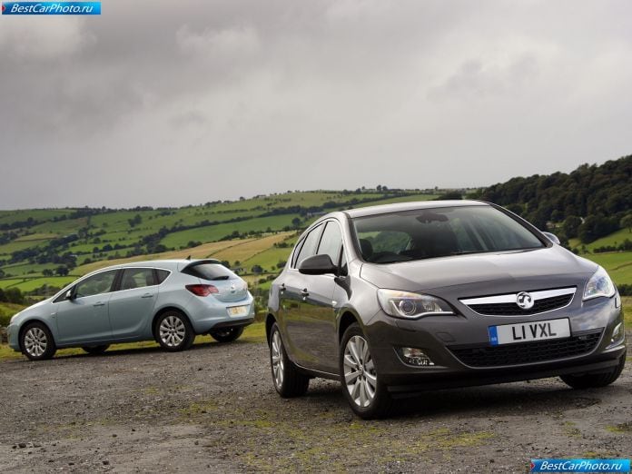 2010 Vauxhall Astra - фотография 20 из 47