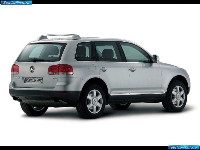 2003 Volkswagen Touareg - фотография 34 из 117