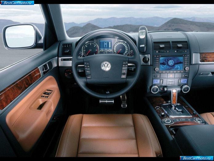 2003 Volkswagen Touareg - фотография 40 из 117